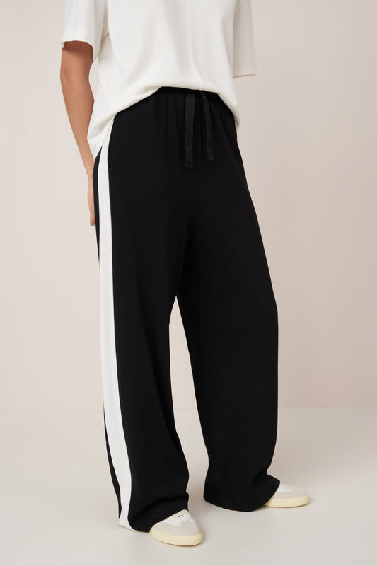 Contrast Trackpant