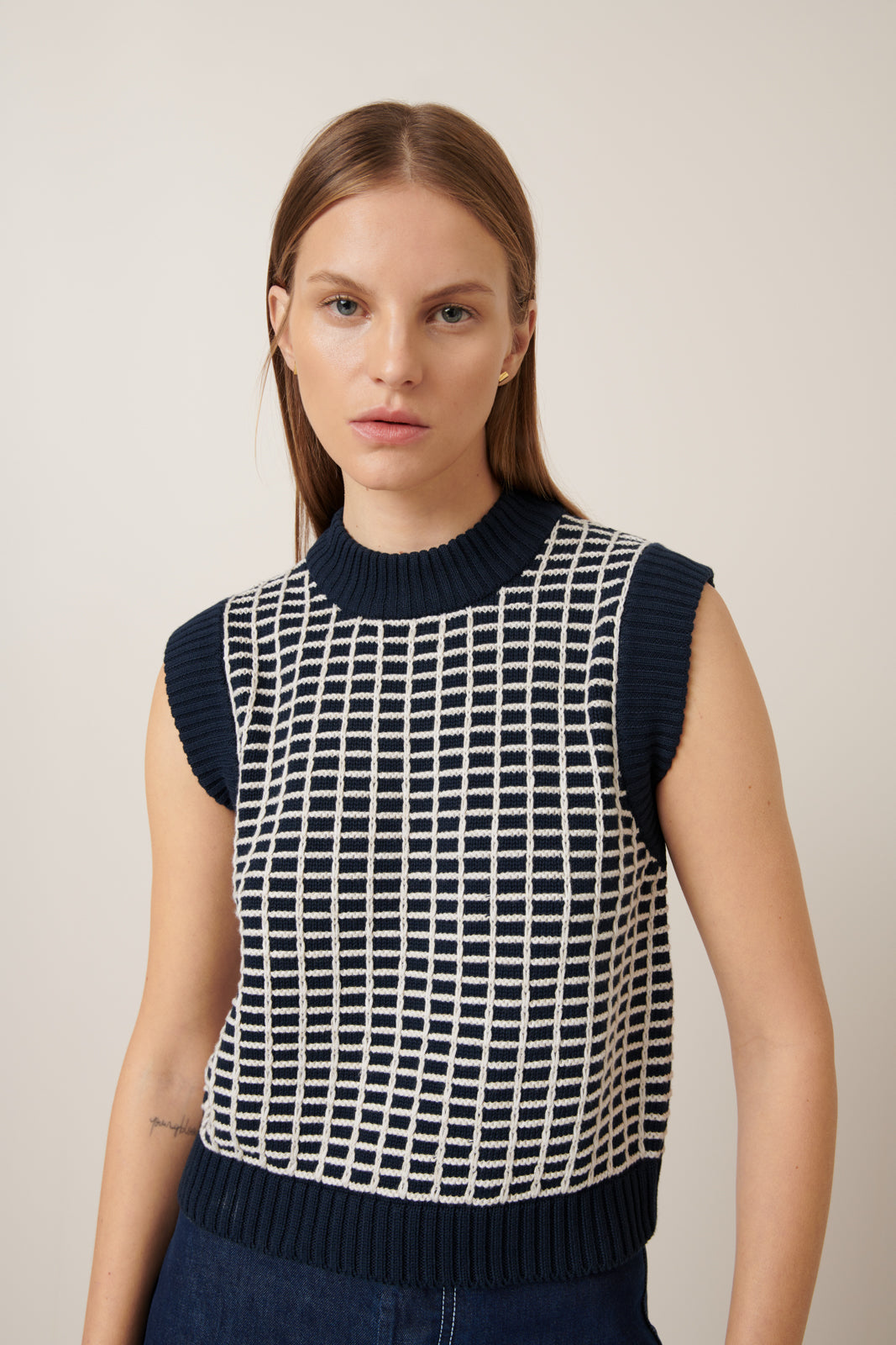 Grid Vest
