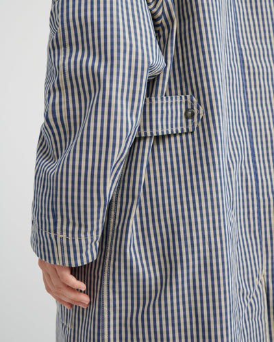 Model wearing size XL