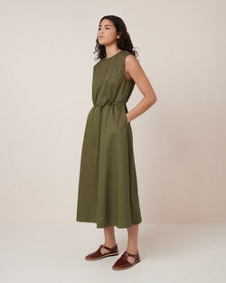 Model wearing size 