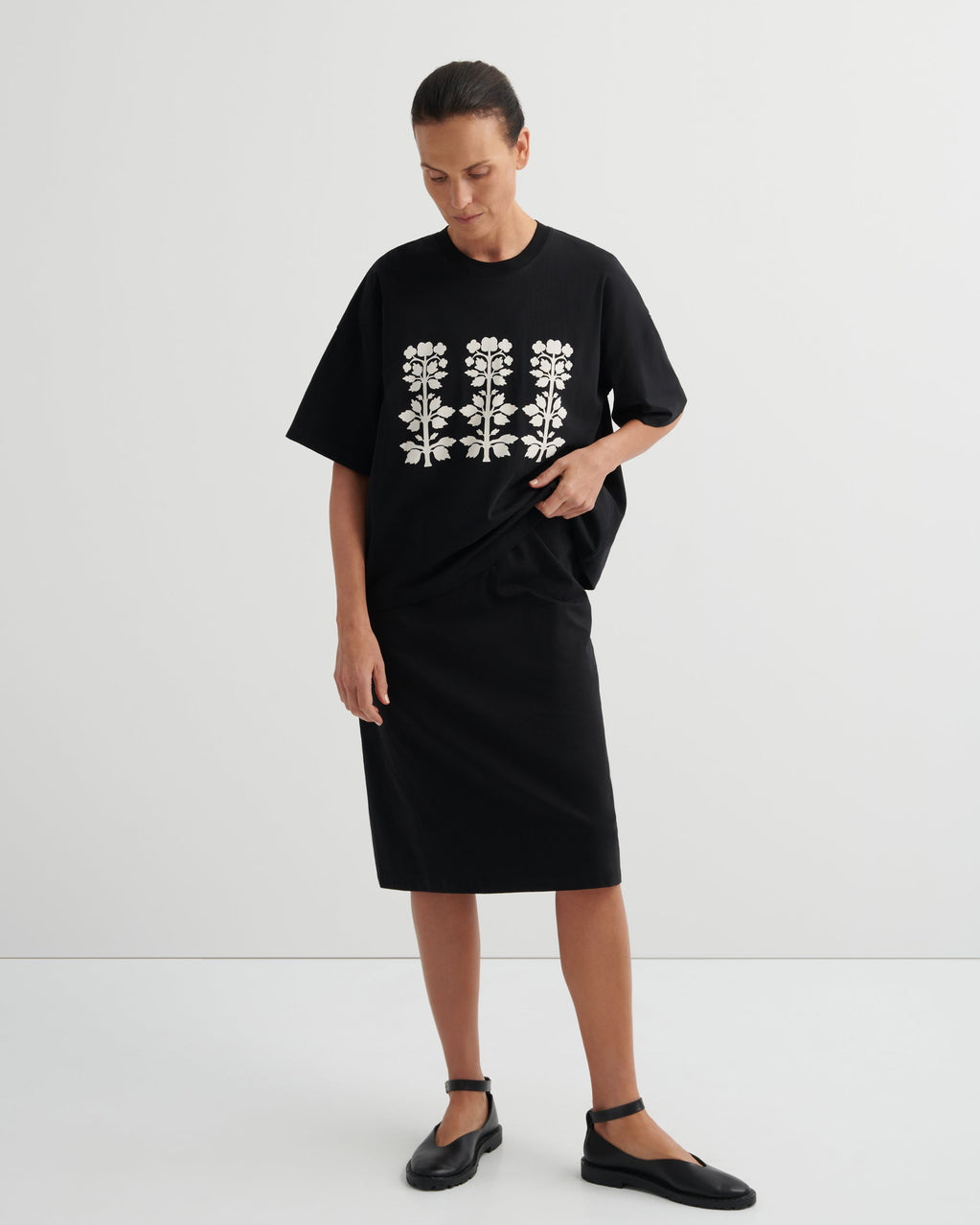 Motif Tee