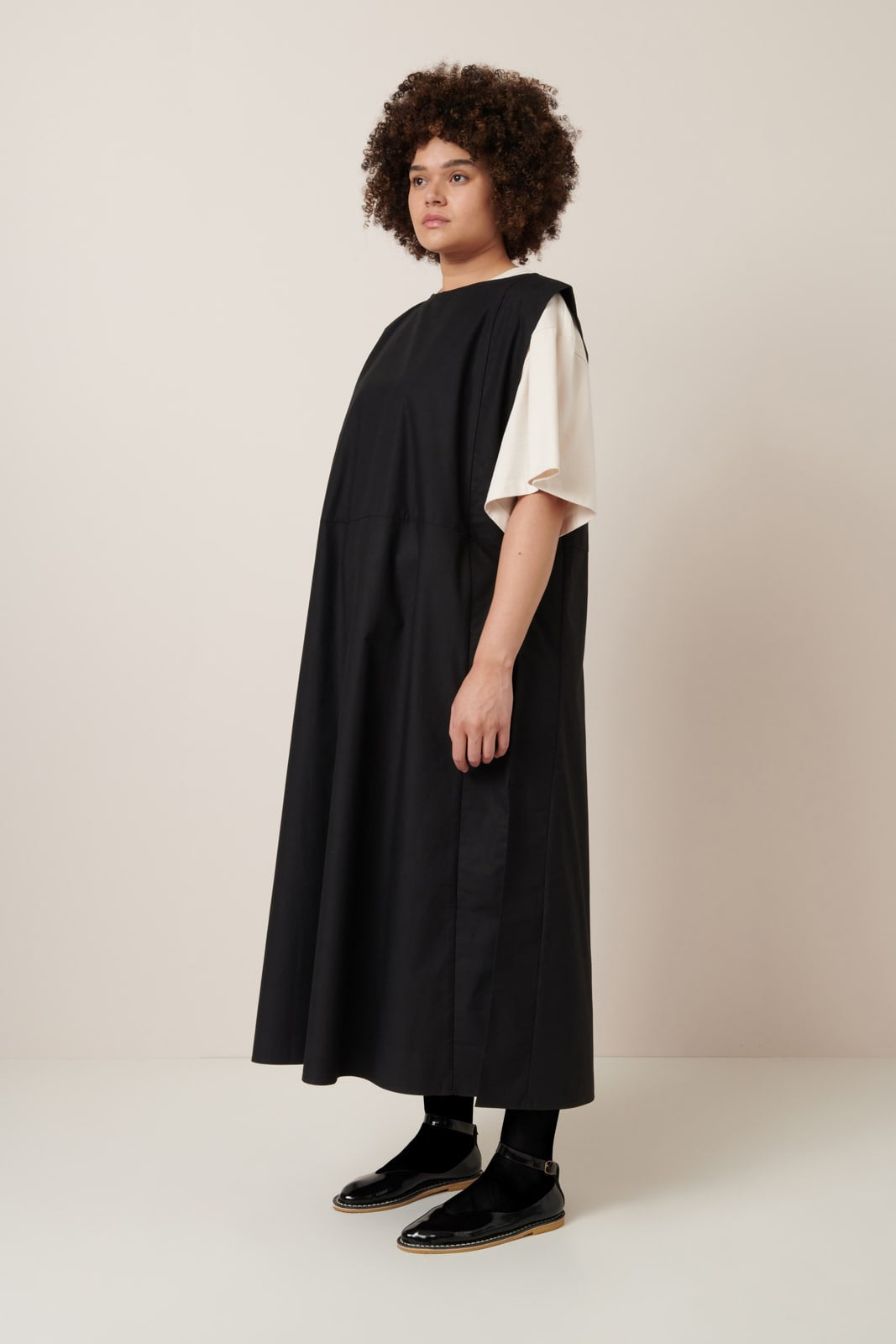 Raven Pinafore