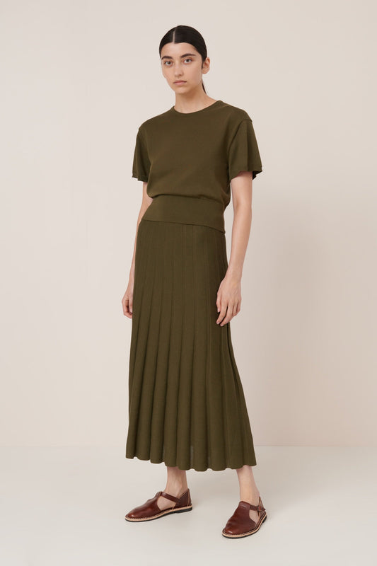 Silhouette Top