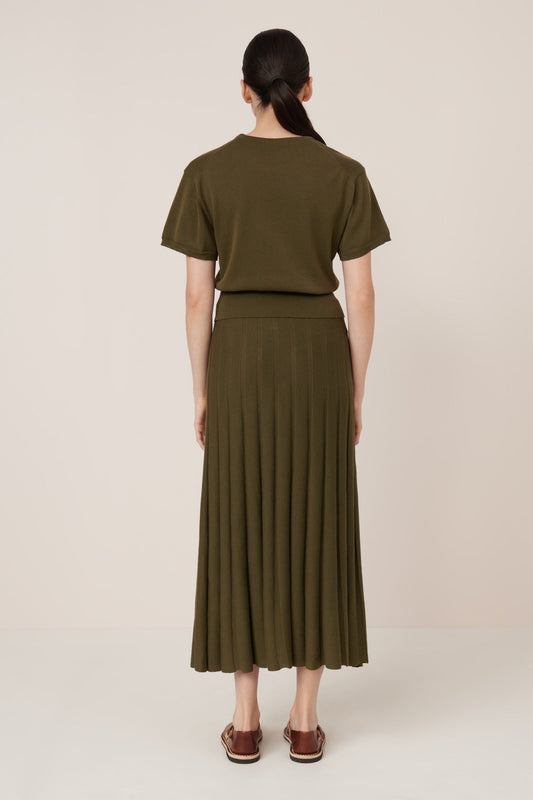 Silhouette Top