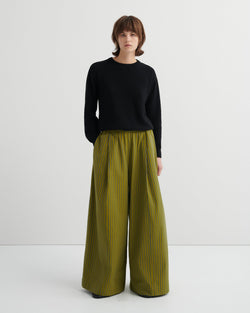 Model wearing size 