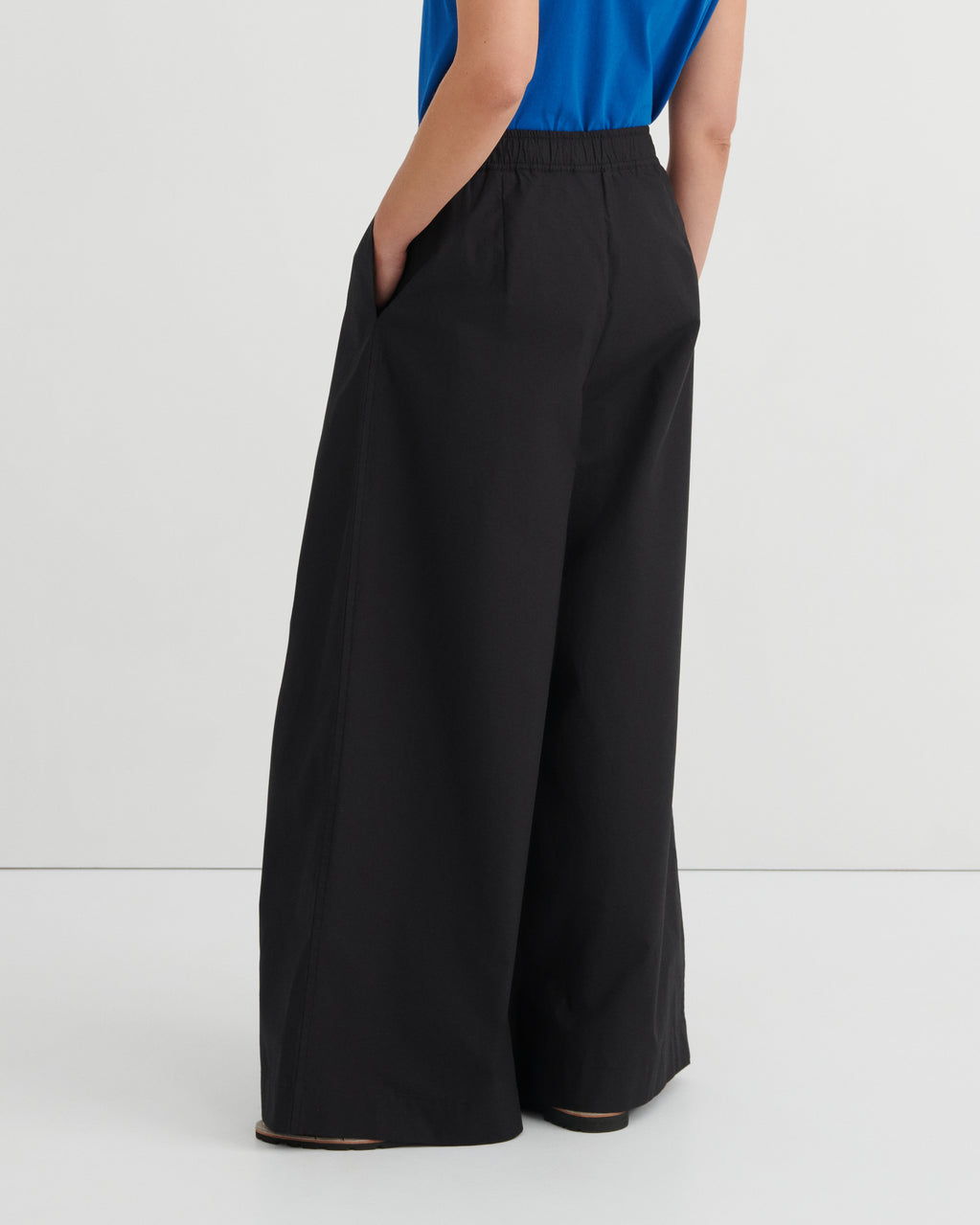 Surround Pant