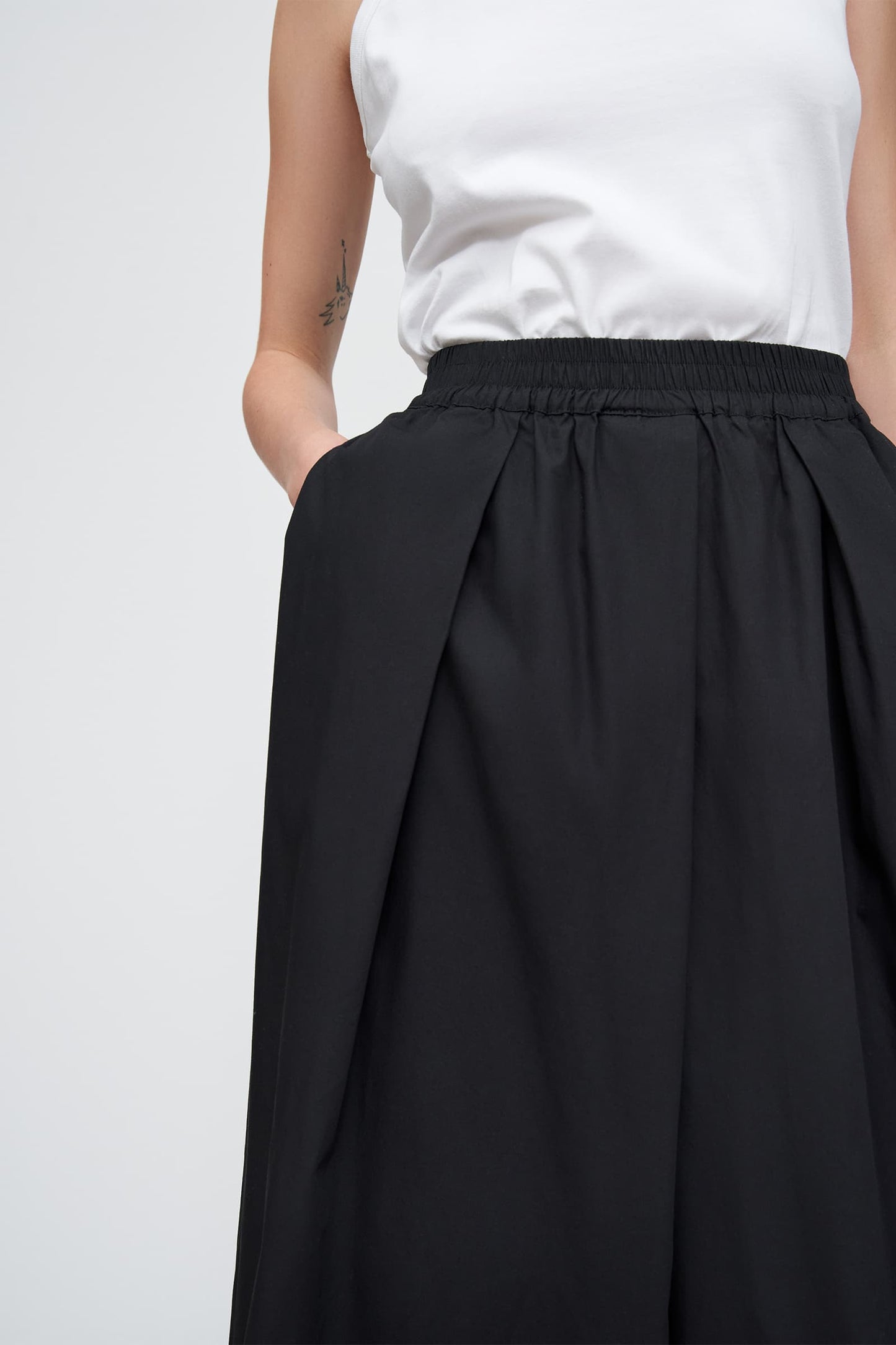 Culottes pants with overlay skirt, P11777