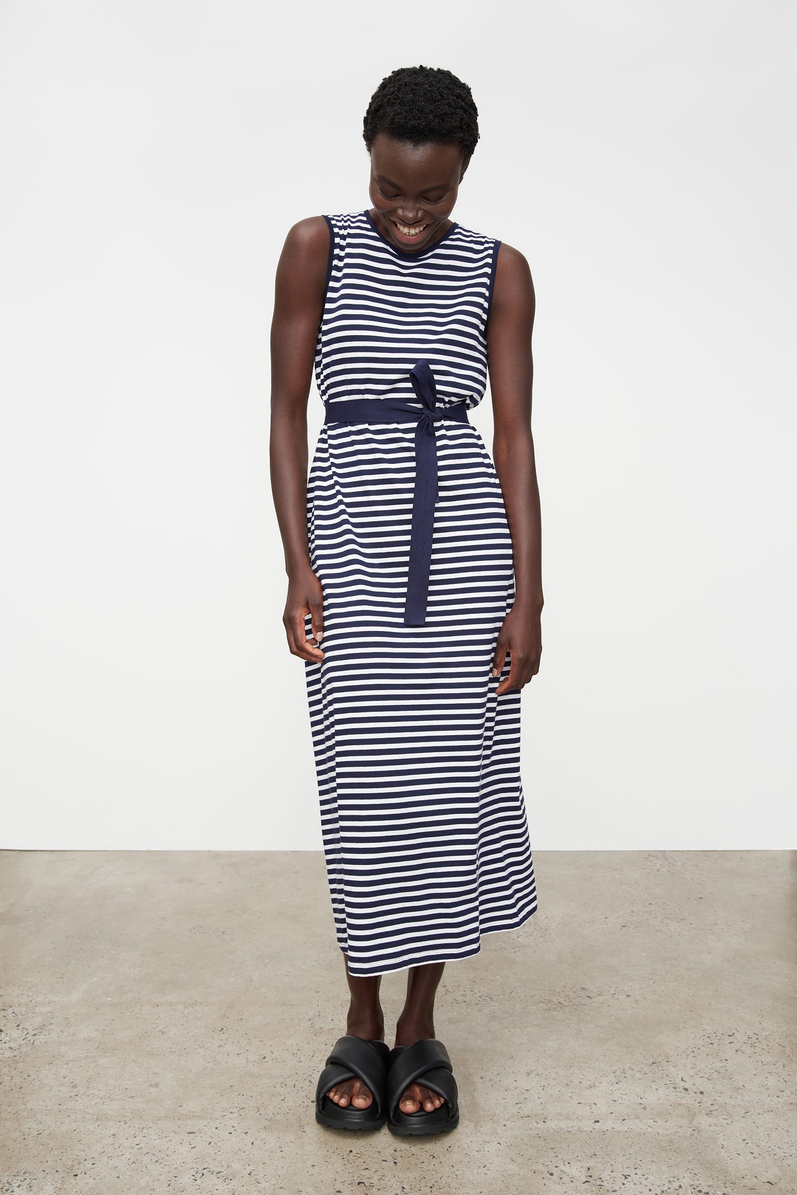 Navy stripe best sale maxi dress